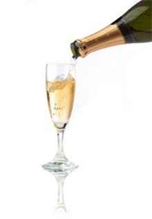 Serving Wine & Champagne