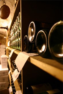 How to store wine